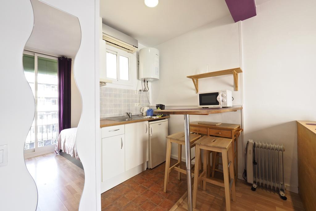 Sunny Apartments Barcelona Bagian luar foto
