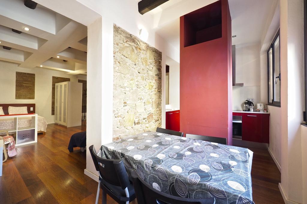 Sunny Apartments Barcelona Bagian luar foto